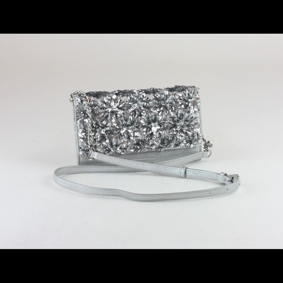 MICHAEL Michael Kors Flora extra large wallet - Picture 3 of 8